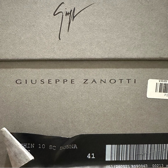 Never been worn Giuseppe sneakers!!!! - Picture 6 of 6
